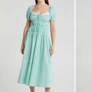 Lush - Shirred‎ Puff Sleeve Midi Dress